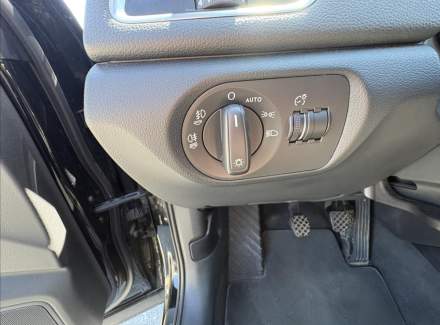 Audi - Q3