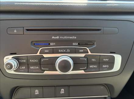 Audi - Q3