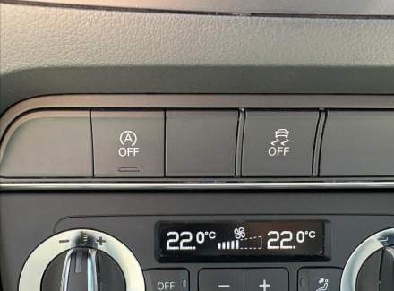 Audi - Q3