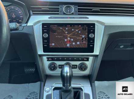 Volkswagen - Passat