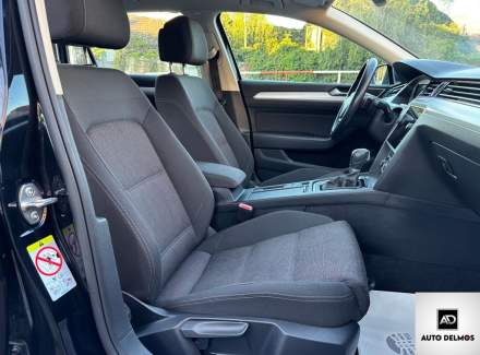 Volkswagen - Passat