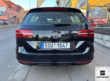Volkswagen - Passat