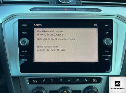 Volkswagen - Passat