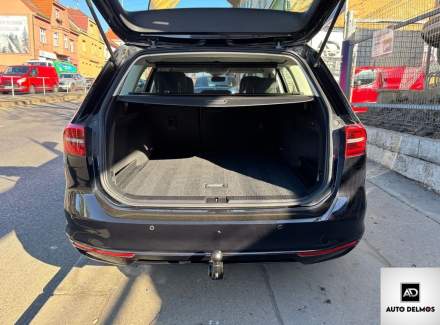 Volkswagen - Passat
