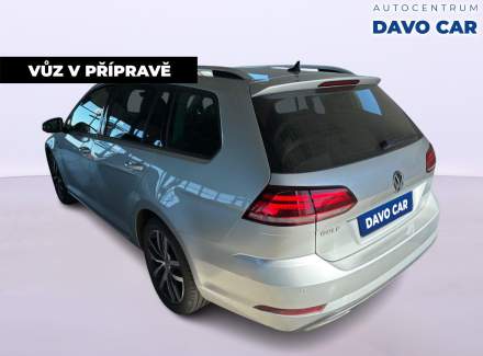 Volkswagen - Golf