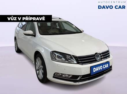 Volkswagen - Passat