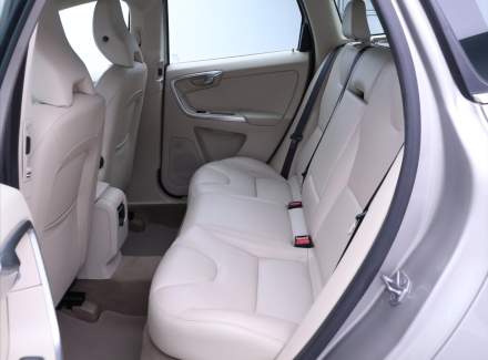 Volvo - XC60