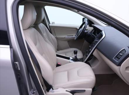 Volvo - XC60
