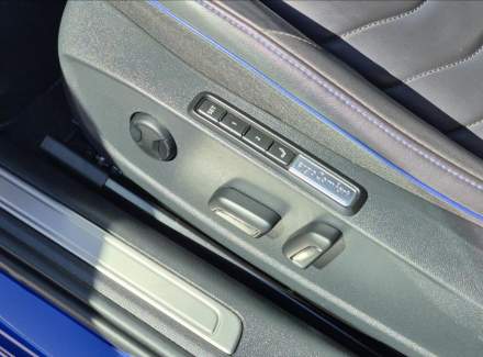 Volkswagen - Arteon