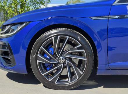 Volkswagen - Arteon