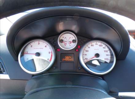 Peugeot - 207