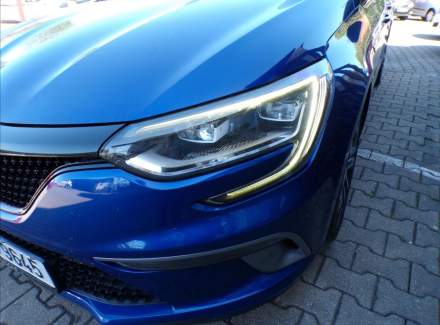 Renault - Megane
