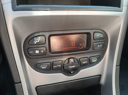 Peugeot - 307