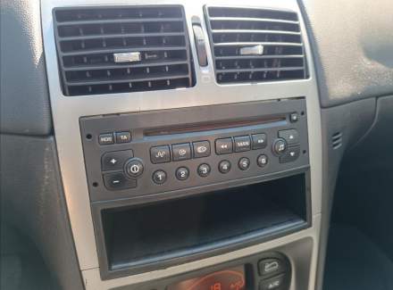Peugeot - 307