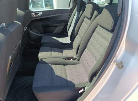 Peugeot - 307