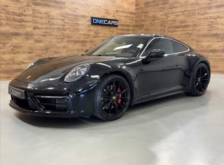 Porsche - 911