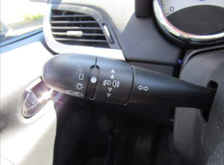 Peugeot - 207