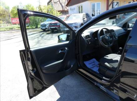 Volkswagen - Polo