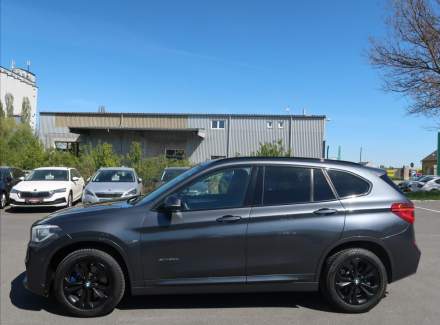 BMW - X1