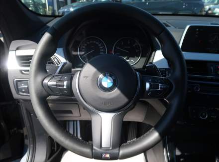 BMW - X1