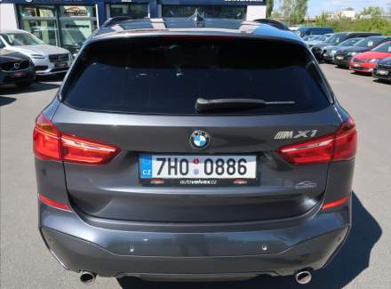 BMW - X1