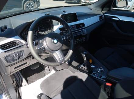 BMW - X1