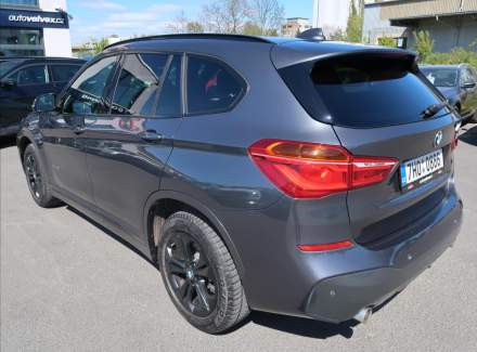 BMW - X1