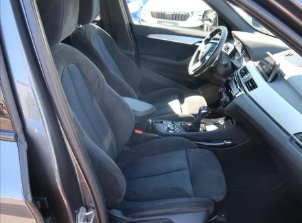 BMW - X1