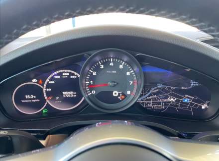 Porsche - Cayenne