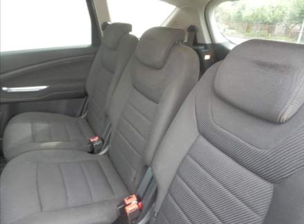 Ford - S-MAX
