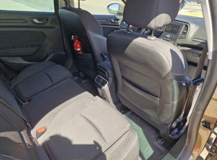 Renault - Megane