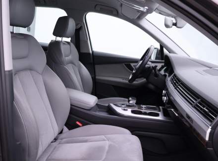 Audi - Q7