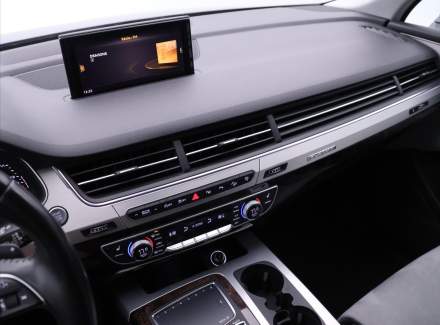 Audi - Q7