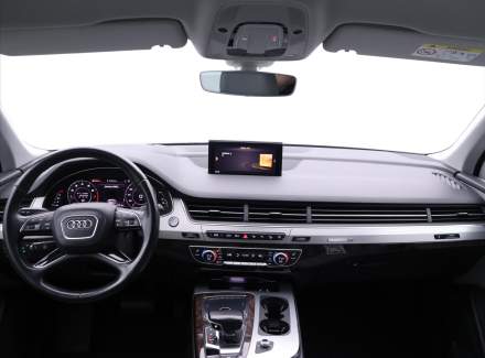 Audi - Q7