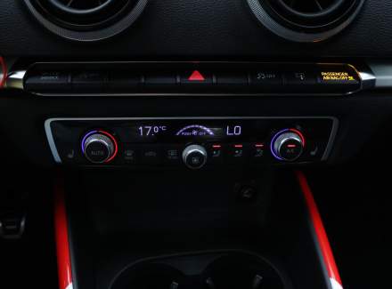 Audi - A3