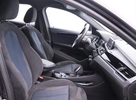 BMW - X2