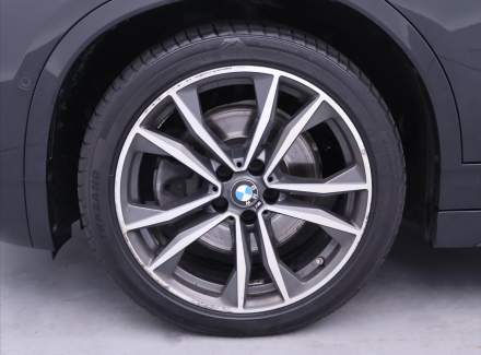 BMW - X2