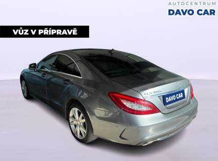 Mercedes-Benz - CLS