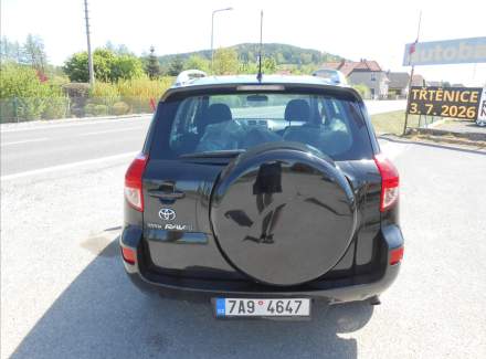 Toyota - RAV 4