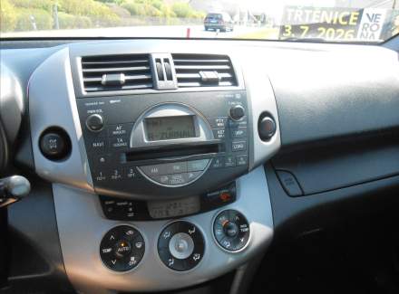 Toyota - RAV 4