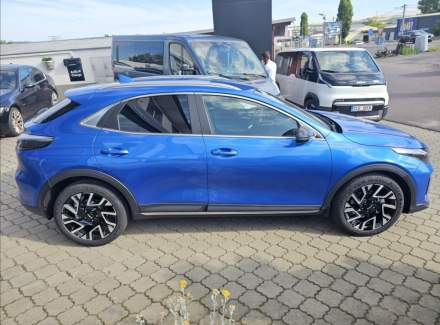 Kia - XCeed