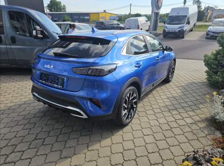 Kia - XCeed