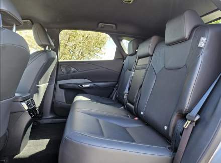 Lexus - RX