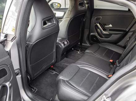 Mercedes-Benz - CLA