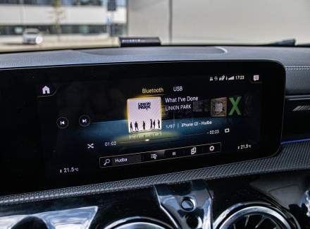 Mercedes-Benz - CLA