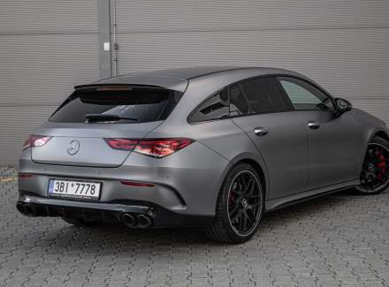 Mercedes-Benz - CLA