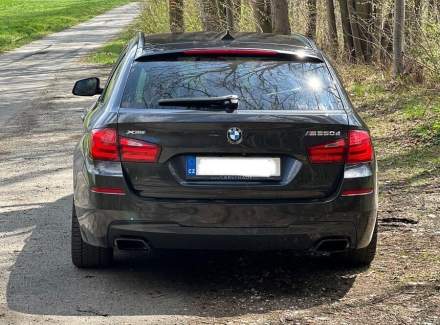 BMW - M5