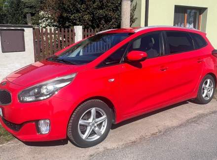 Kia - Carens