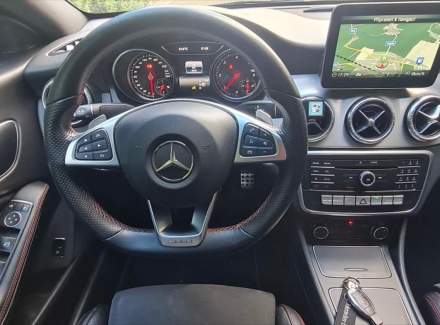 Mercedes-Benz - CLA