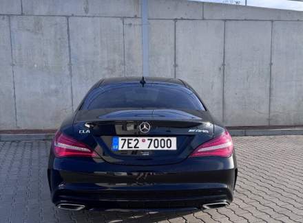 Mercedes-Benz - CLA